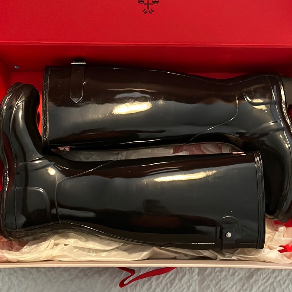 Hunter Tall Gloss Black Boots
